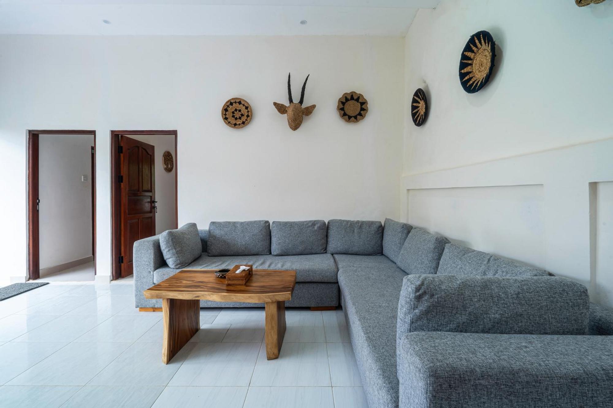 Angseri Villas Selemadeg エクステリア 写真