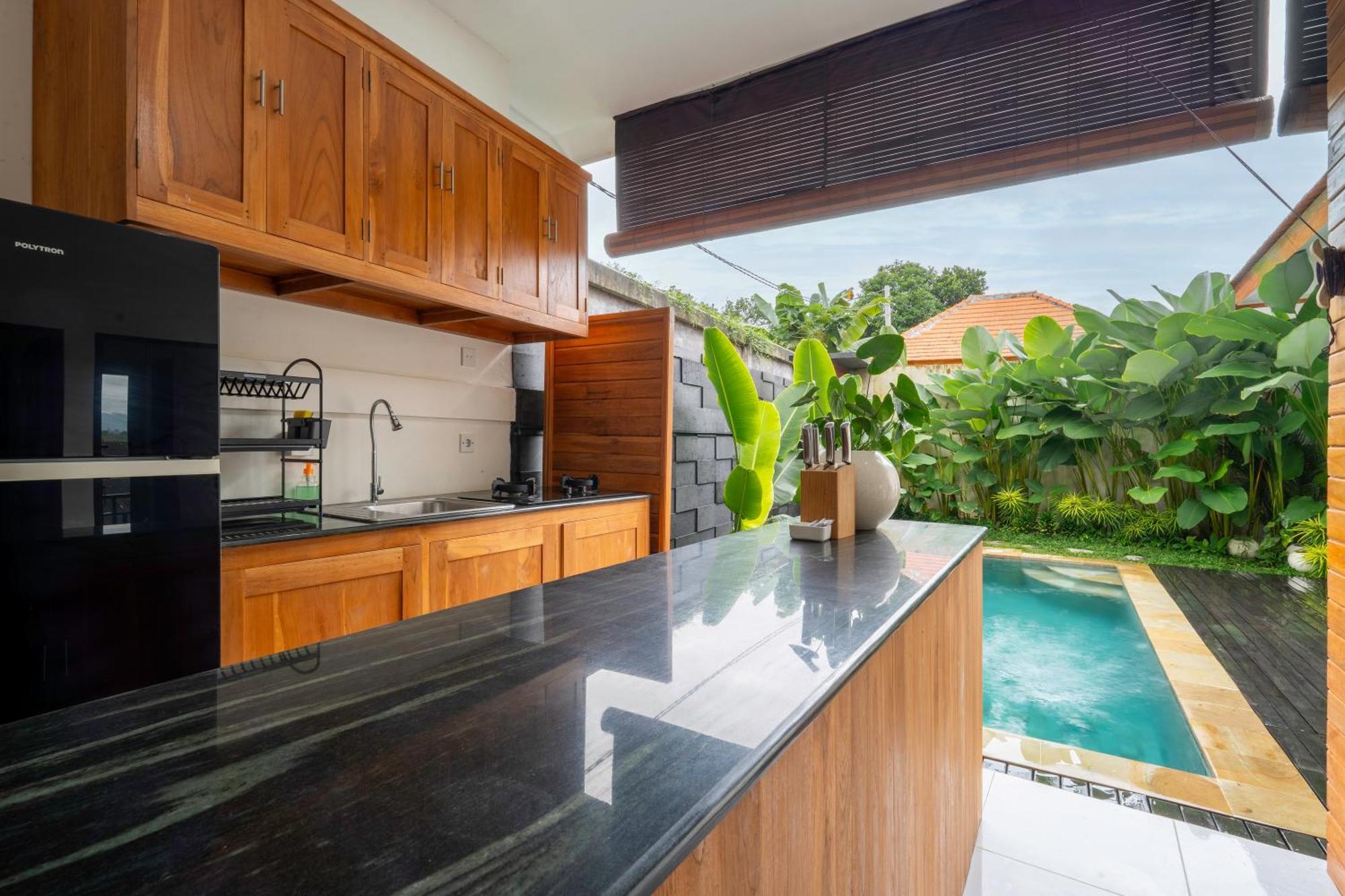 Angseri Villas Selemadeg エクステリア 写真